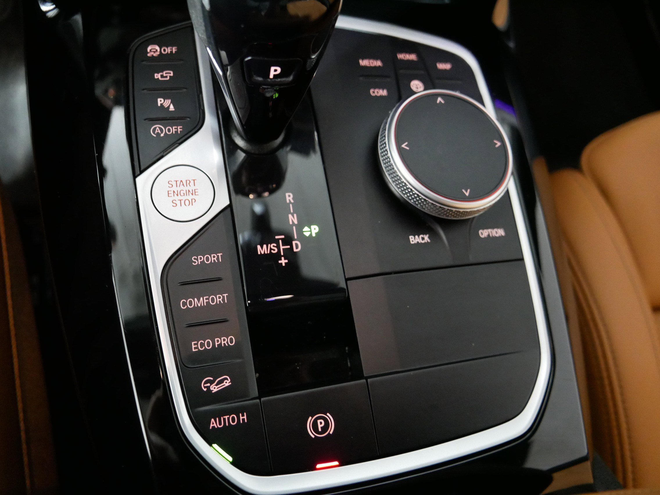 Used 2024 Skyscraper Grey Metallic BMW xDrive30i image 31