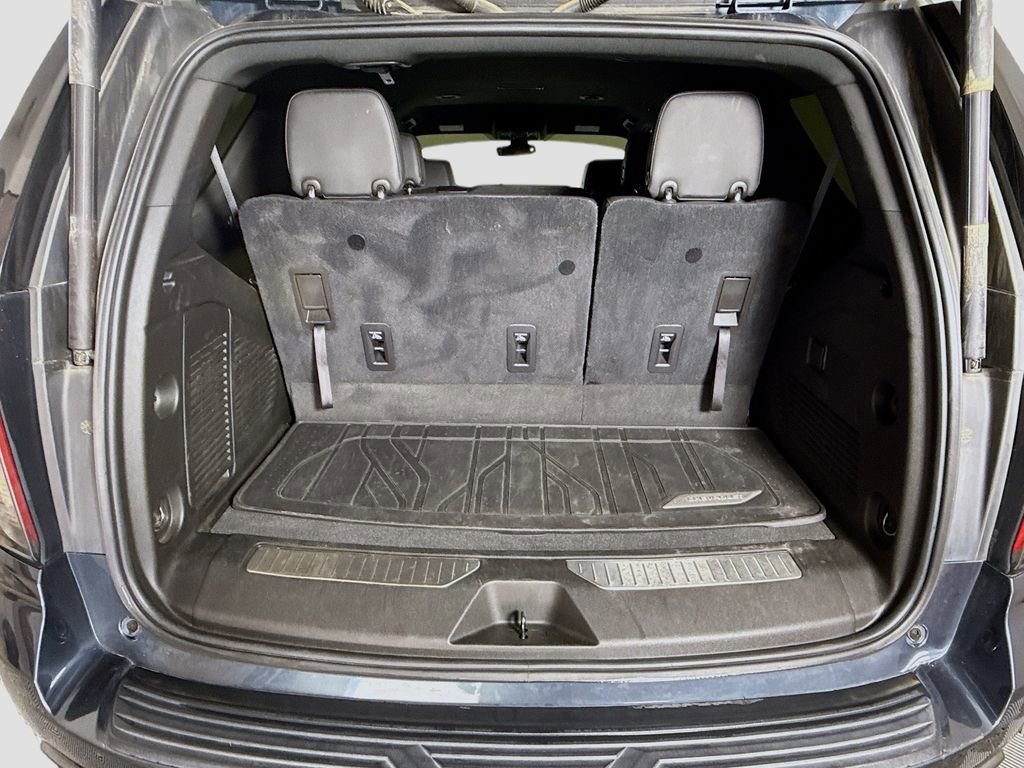 Used 2021 Shadow Gray Metallic Chevrolet RST image 25