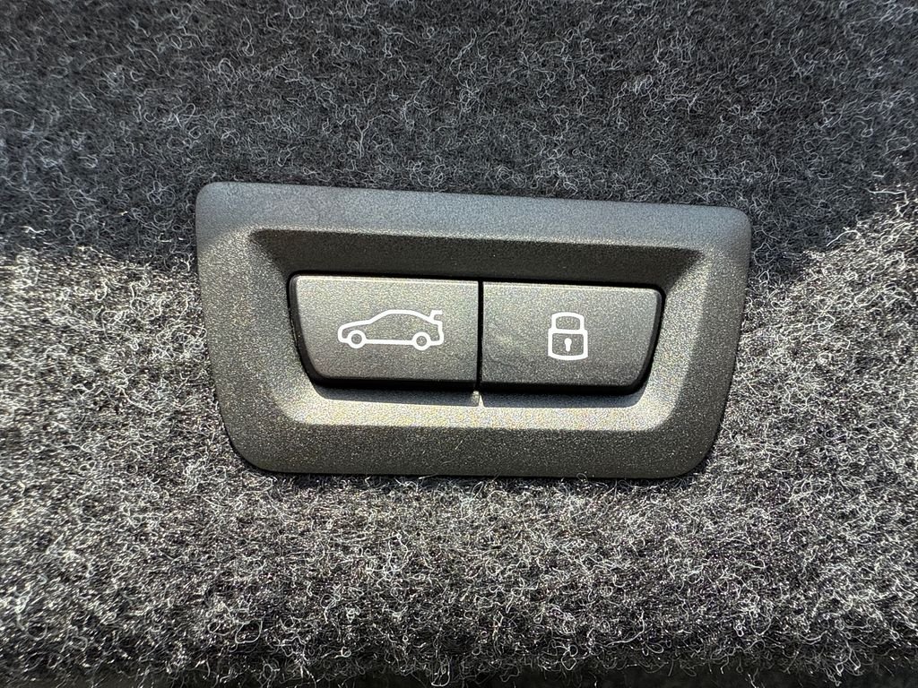 Used 2026 Skyscraper Grey Metallic BMW Competition image 11
