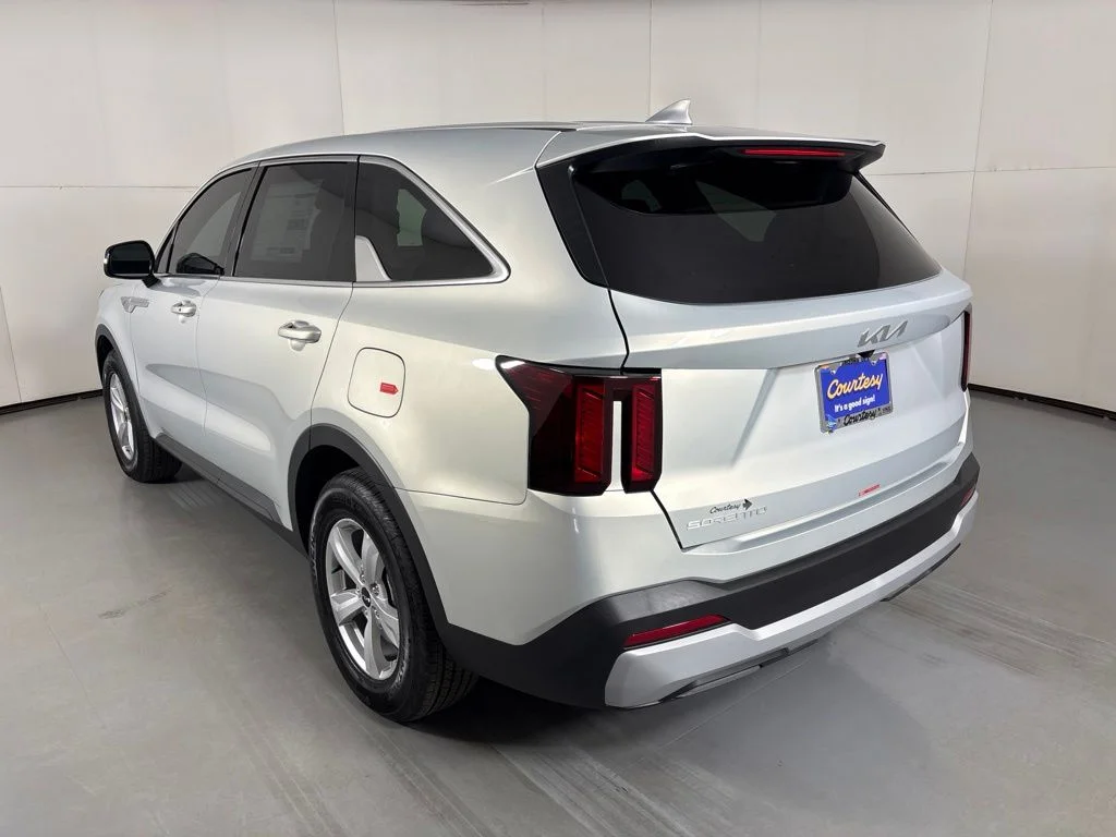 New 2026 Ivory Silver Kia LX image 6