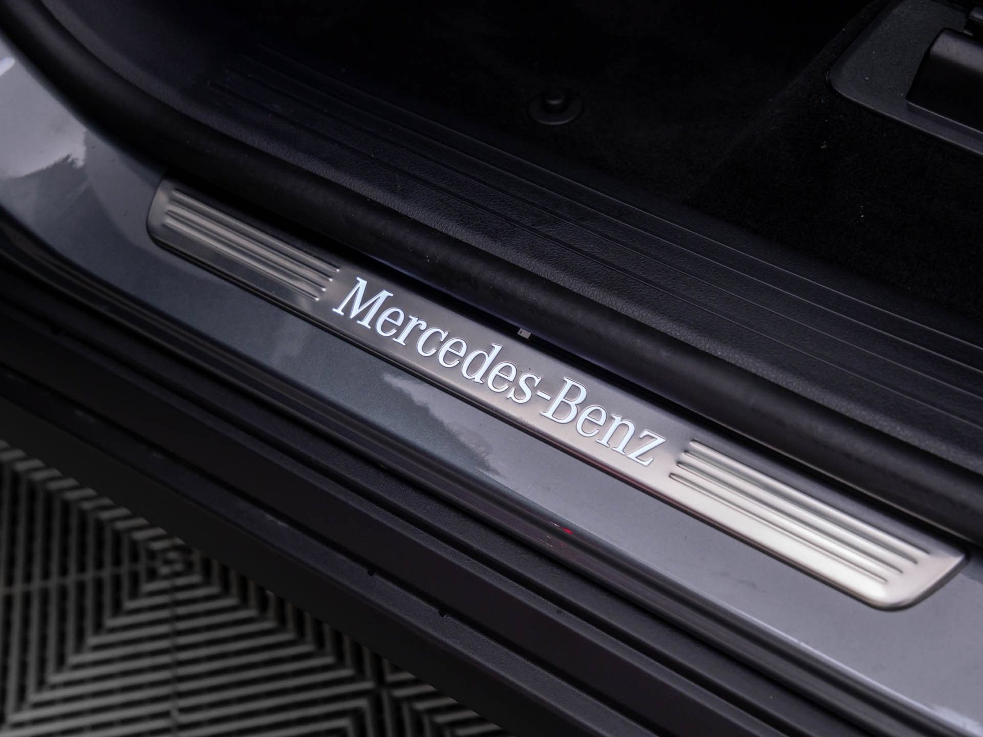 New 2026 Selenite Grey Metallic Mercedes-Benz GLE 350 image 53