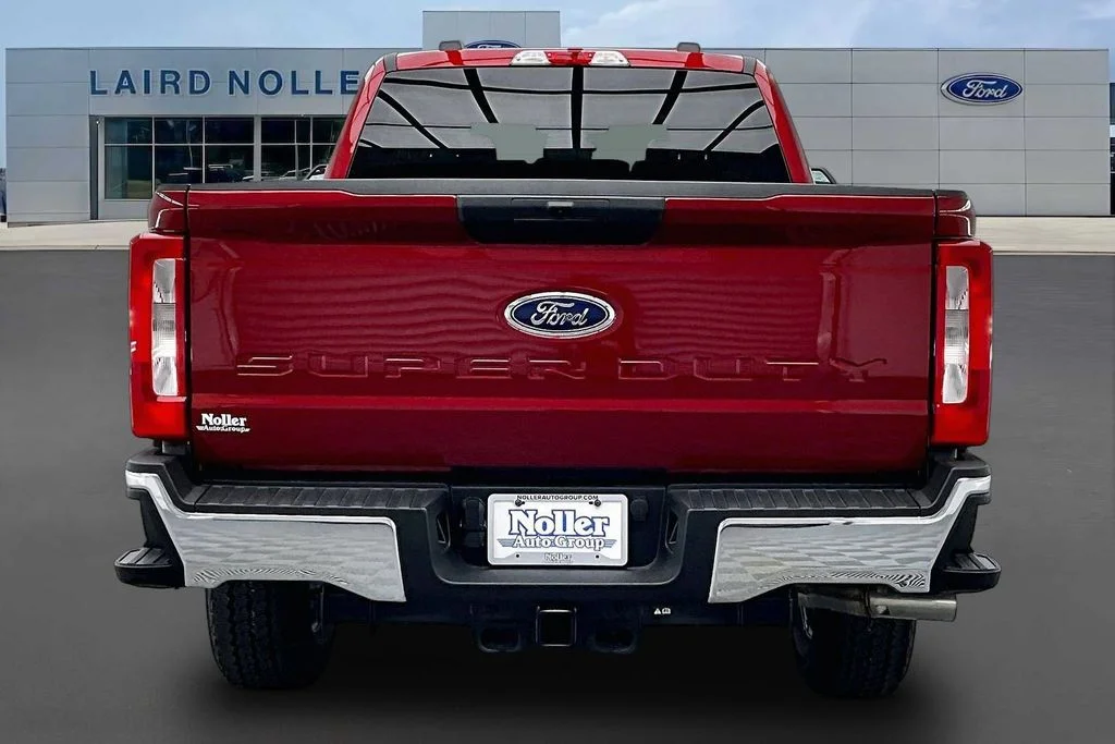 New 2026 Ruby Red Metallic Ford F-250® XLT image 4