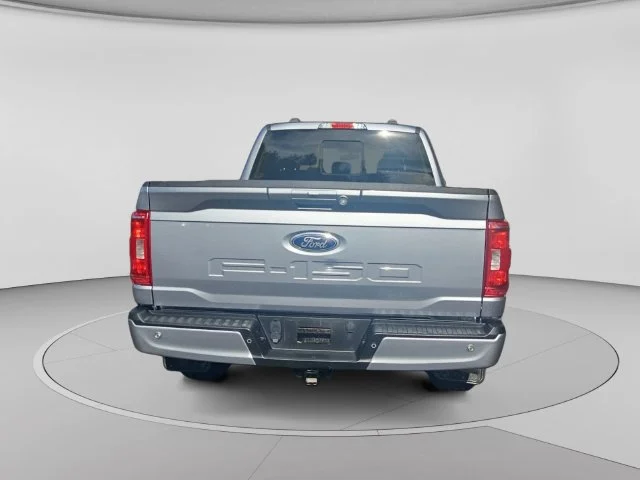 Used 2022 Iconic Silver Metallic Ford XLT image 4