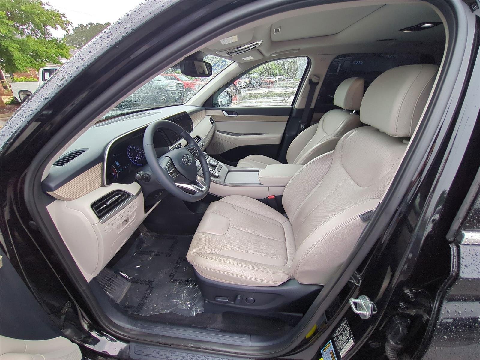 Used 2022 Abyss Black Pearl Hyundai SEL image 18