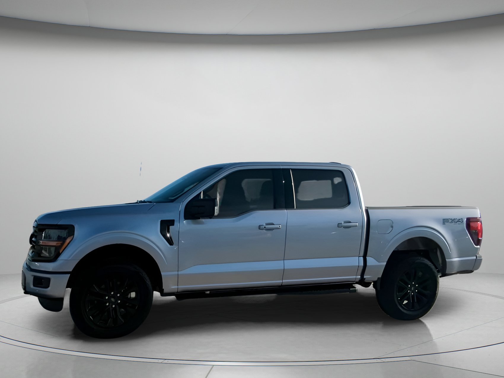 New 2026 Iconic Silver Metallic Ford XLT image 12