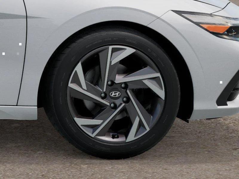 New 2026 White Hyundai SEL Sport image 8