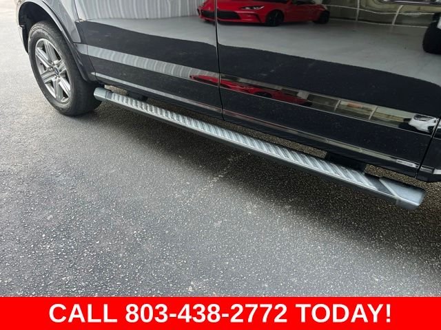 Used 2019 Black Ford XLT image 33