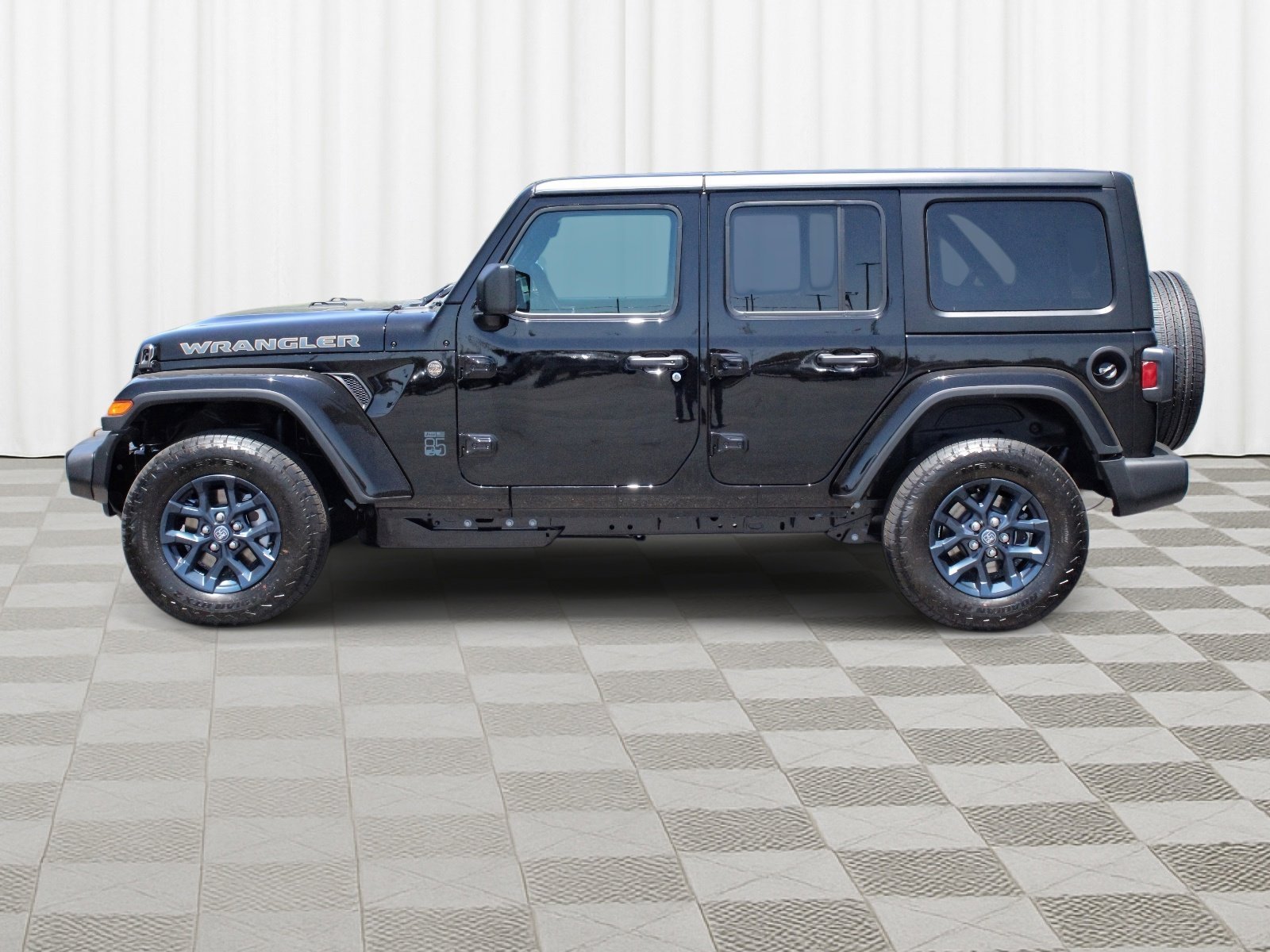 New 2026 Black Clearcoat Jeep 85th Anniversary image 35