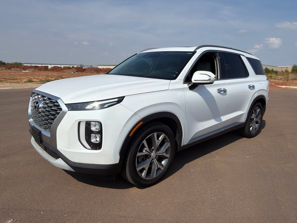 Used 2020 Hyper White Hyundai SEL image 3