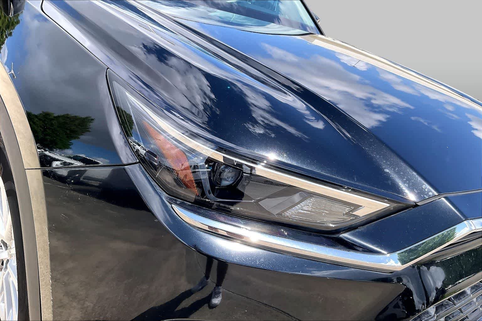 Used 2024 Midnight Black Metallic Toyota XLE image 26