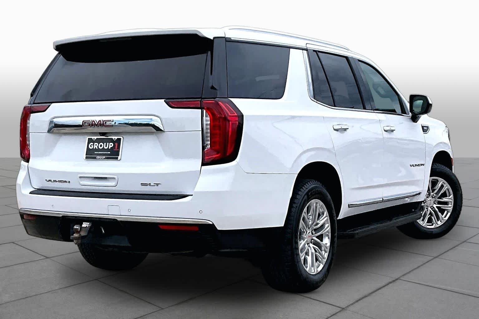 Used 2023 Summit White GMC SLT image 13