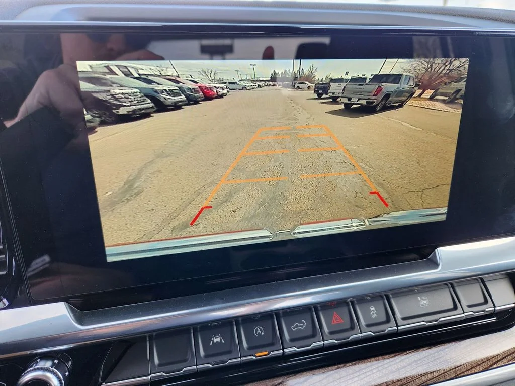 New 2026 Sterling Metallic GMC Elevation image 16