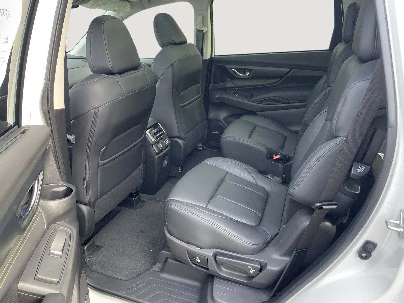 New 2026 Crystal White Pearl Subaru Onyx Edition Touring image 24