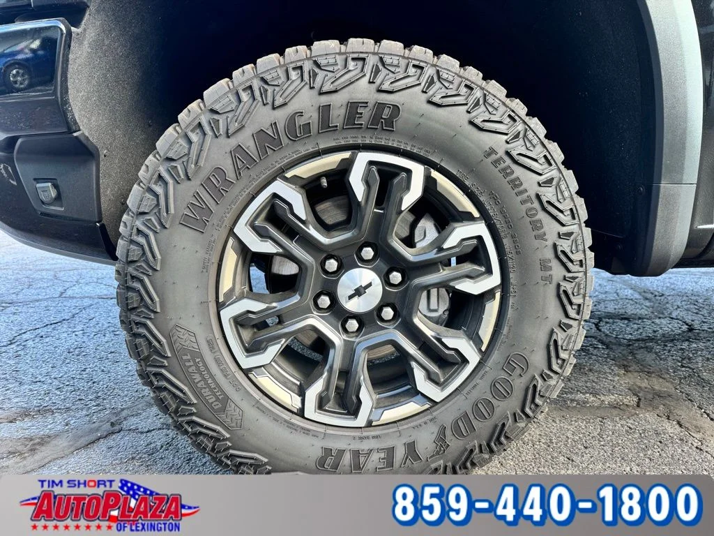 Used 2025 Black Chevrolet ZR2 image 6