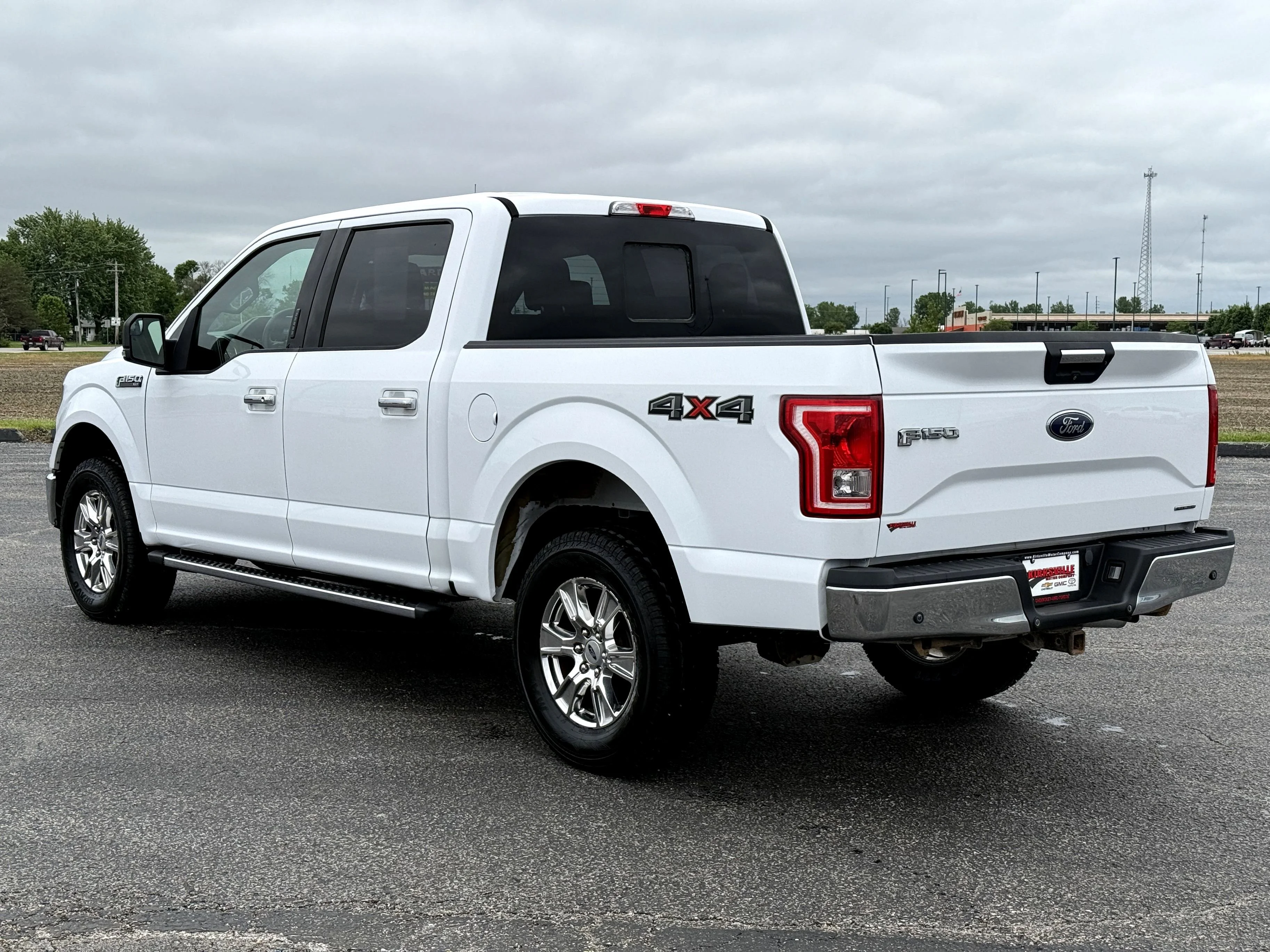 Used 2016  Ford XLT image 6