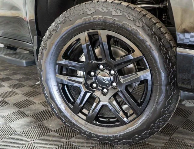 2026 Chevrolet Silverado 1500 LT Trail Boss - Photo 8
