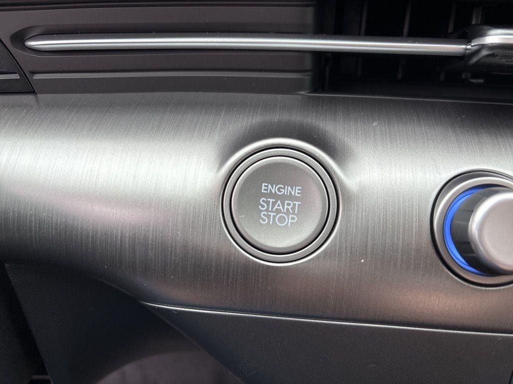 New 2026 Abyss Black Hyundai SEL Premium AWD image 28