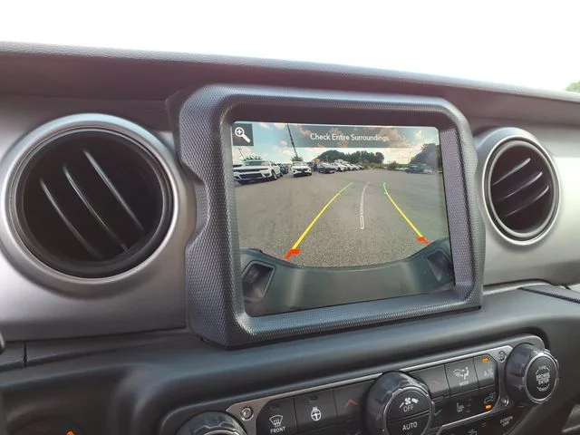 Used 2021 Gray Jeep Sport image 28