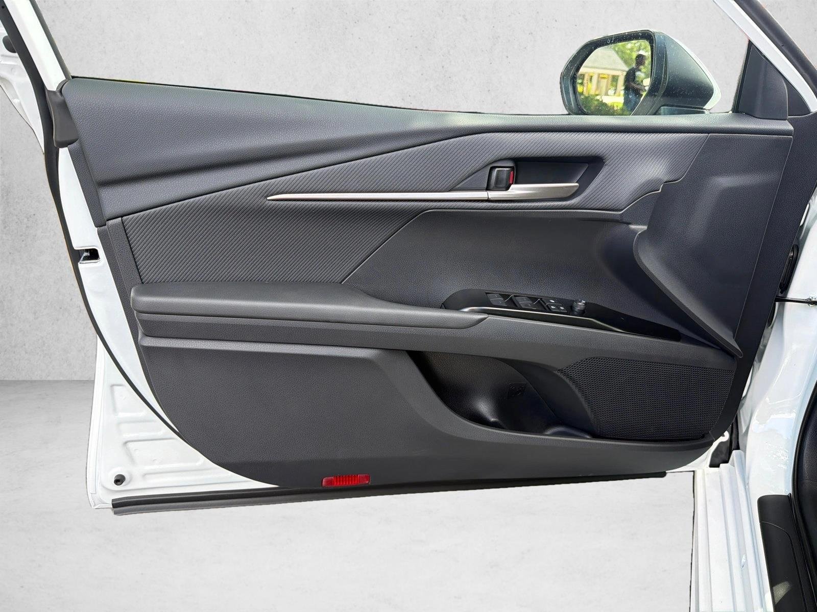 New 2026 Ice Cap Toyota SE image 10