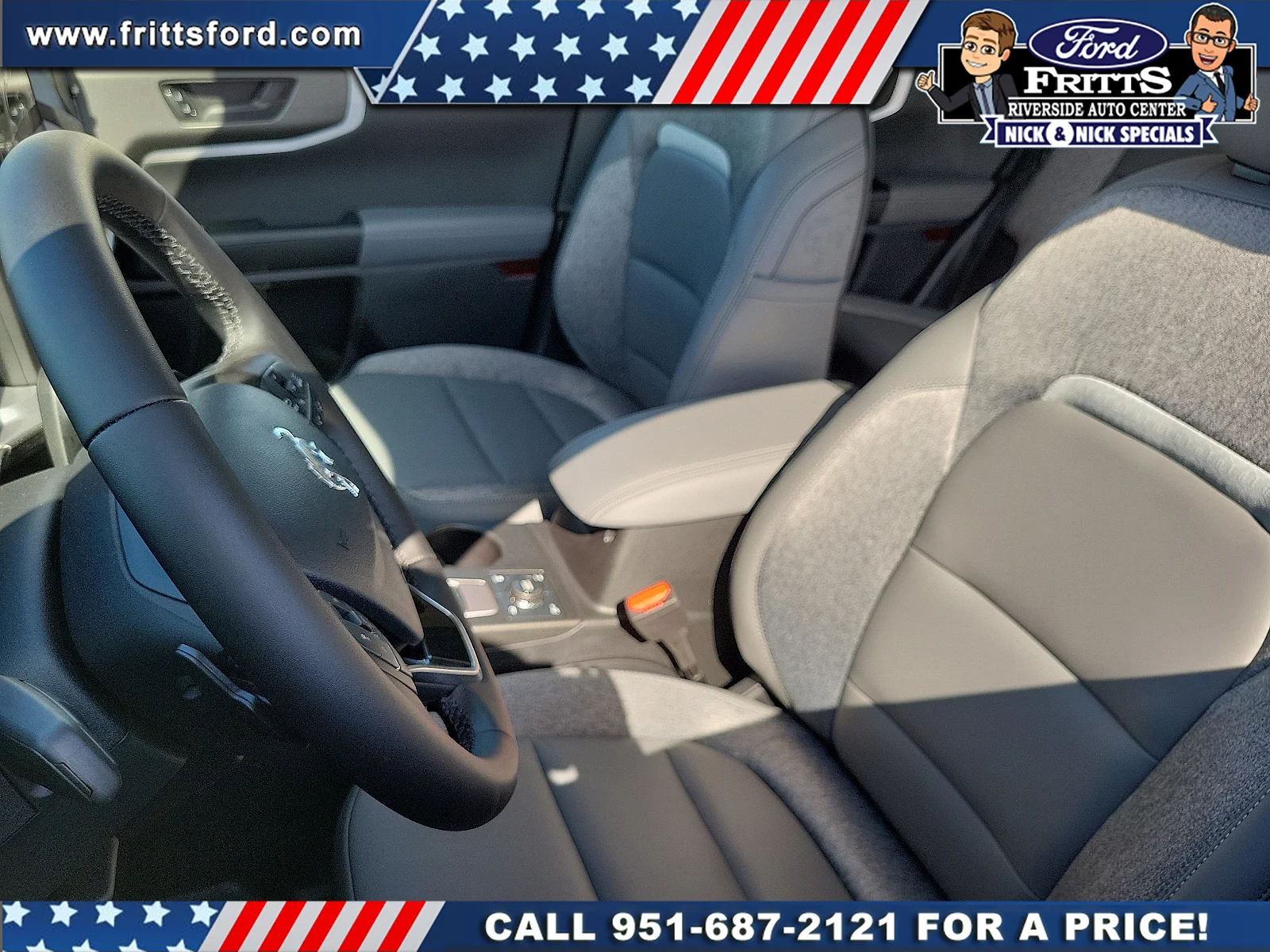 New 2026 Oxford White Ford Badlands® image 5