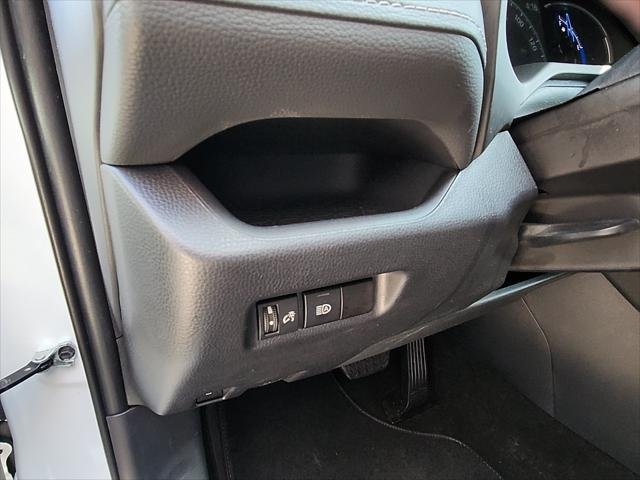 Certified Used 2025 ICE CAP Toyota  image 12