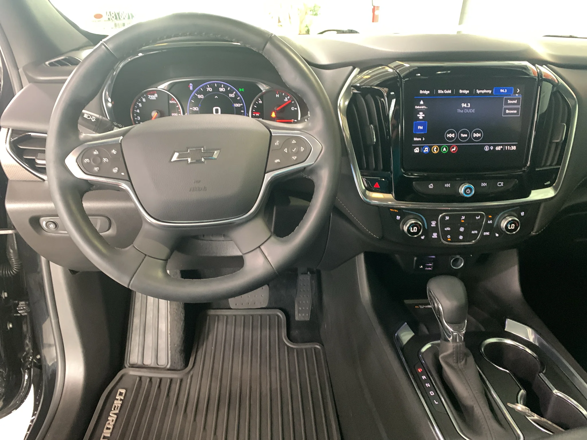 Used 2023 MOSAIC BLACK METALLIC Chevrolet Premier image 18