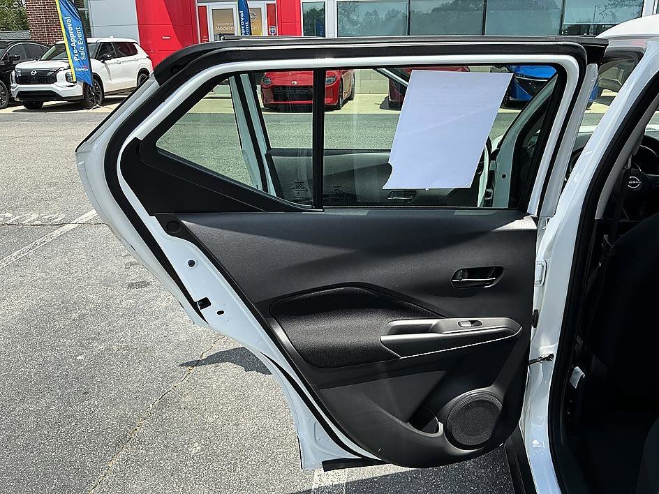 2024 Nissan Kicks S - Photo 21
