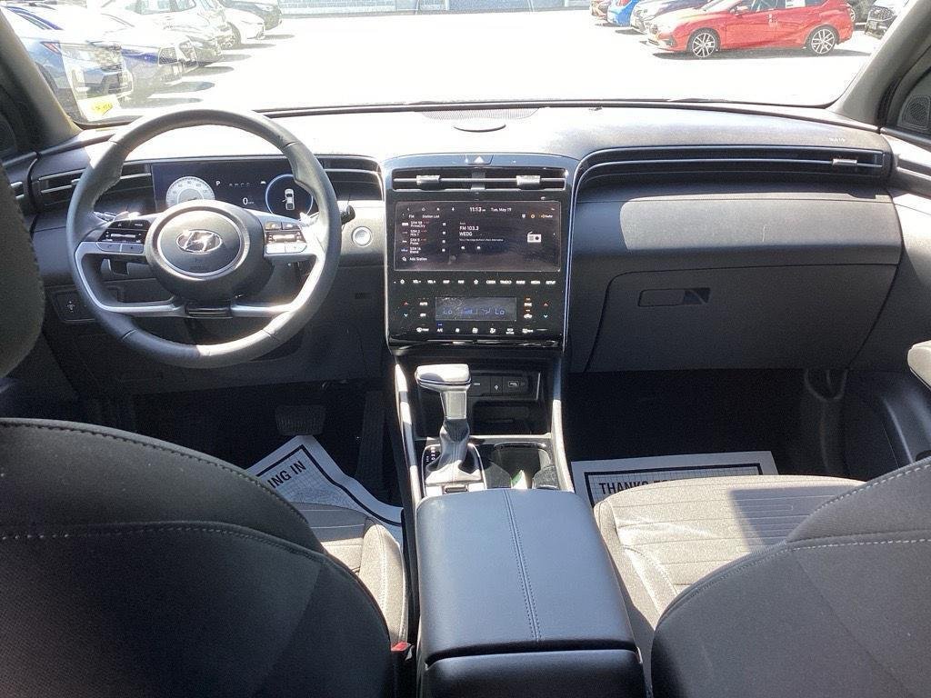 Used 2023 Phantom Black Hyundai SEL Premium image 12