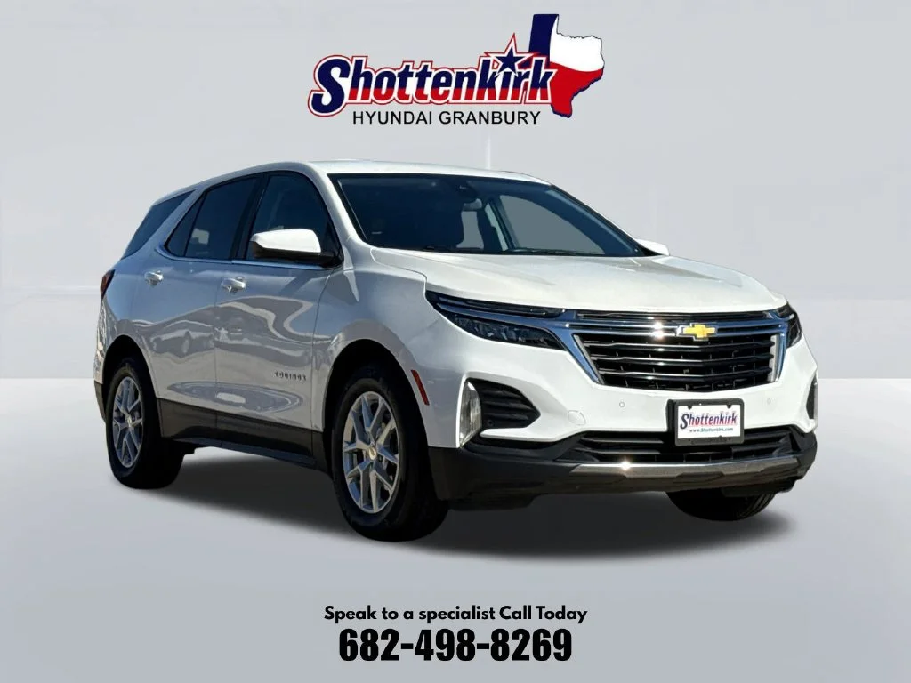 Used 2024 White Chevrolet LT image 3