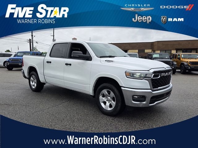 Used 2025 White Ram Big Horn/Lone Star image 1