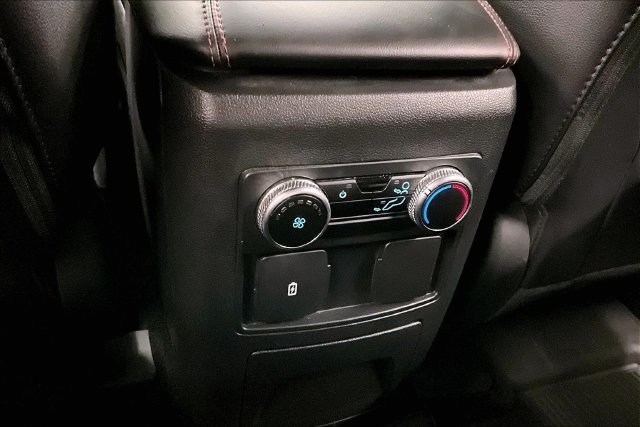Used 2023 Agate Black Metallic Ford ST-Line image 33