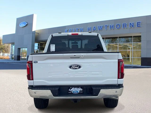 New 2026 Oxford White Ford Lariat® image 5
