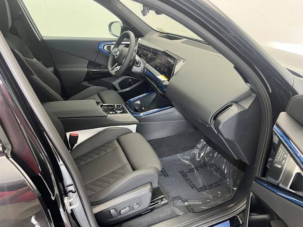 New 2026 Black Sapphire Metallic BMW 30 xDrive image 5