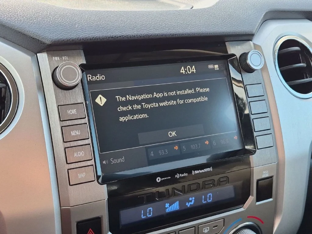 Used 2020 Cement Toyota SR5 image 18