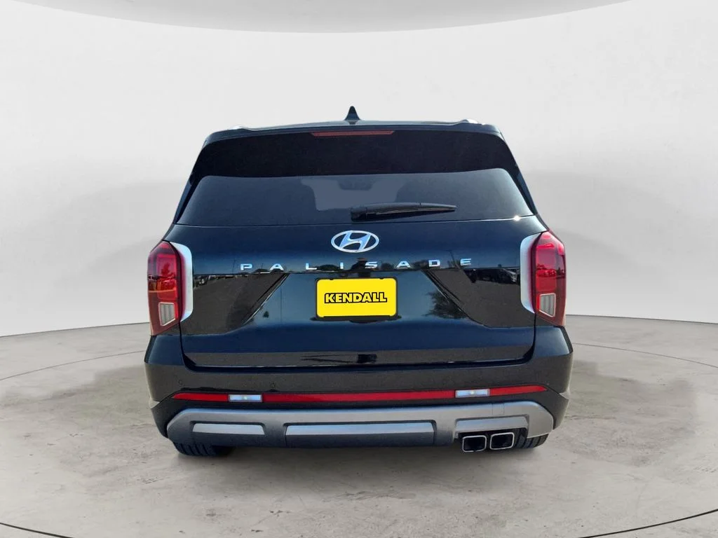 Used 2024 Black Hyundai SEL image 6