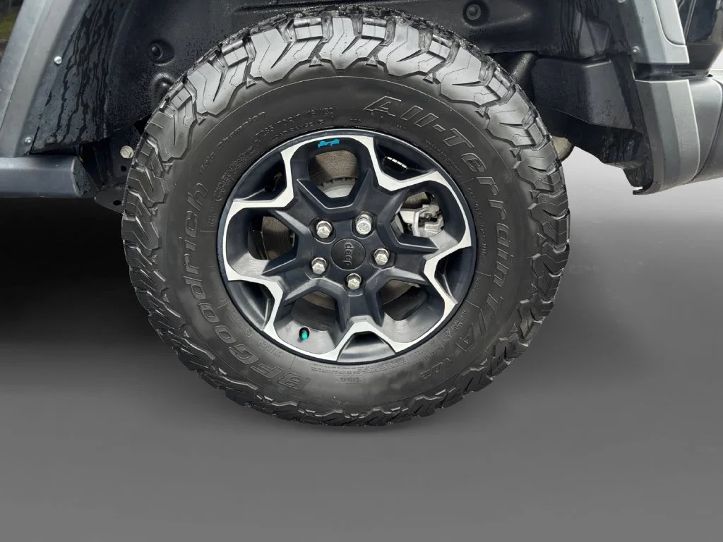 Used 2023 Black Jeep Rubicon 4xe image 9