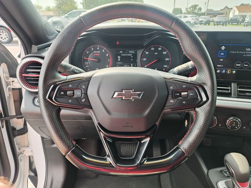 Used 2025 White Chevrolet 1RS image 17