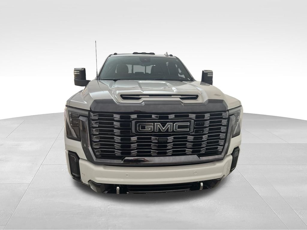 Used 2024 White GMC Denali Ultimate image 8