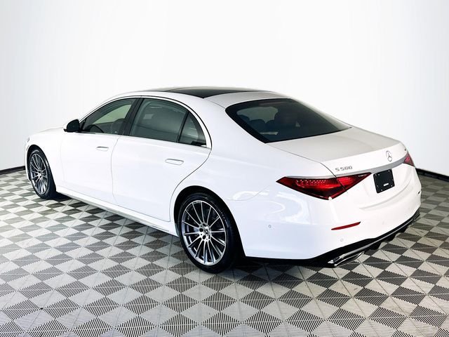 New 2026 MANUFAKTUR Moonlight White Metallic Mercedes-Benz S 580 image 5