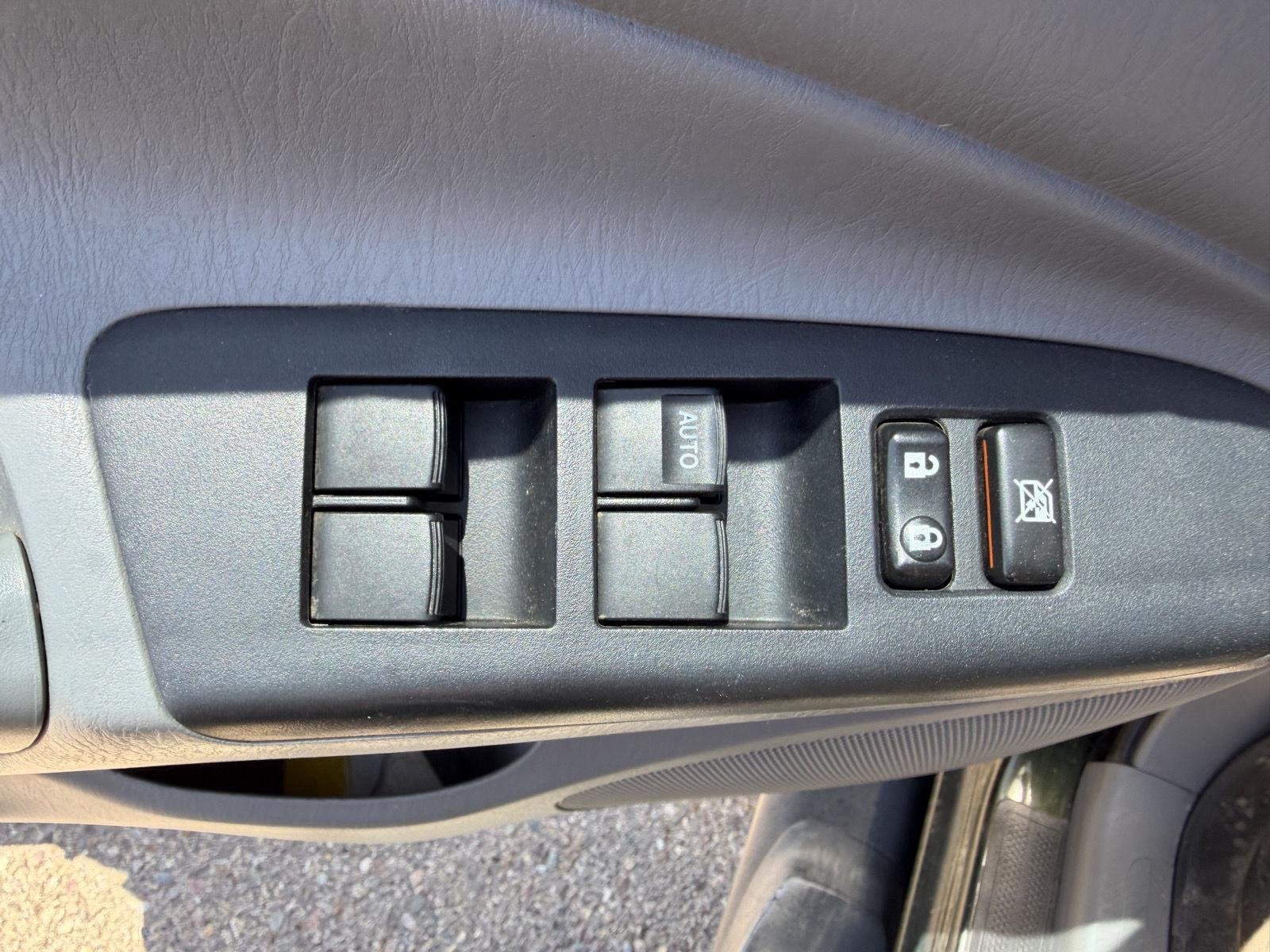 Used 2012 Spruce Mica Toyota Base image 15