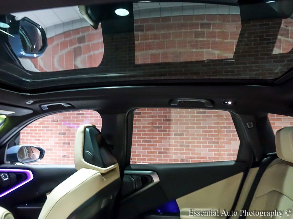 2025 BMW X3 - Image 16