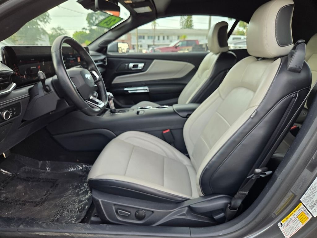 Used 2024 Gray Ford EcoBoost Premium image 11