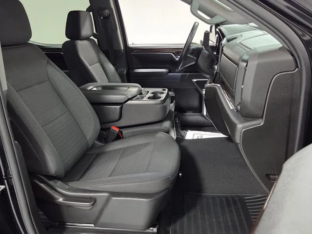 Used 2023 Black GMC Elevation image 14