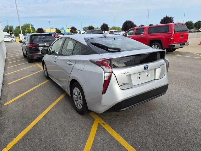 Used 2016 Silver Toyota Two image 7