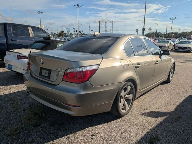 Used 2008 Silver BMW 528i image 2