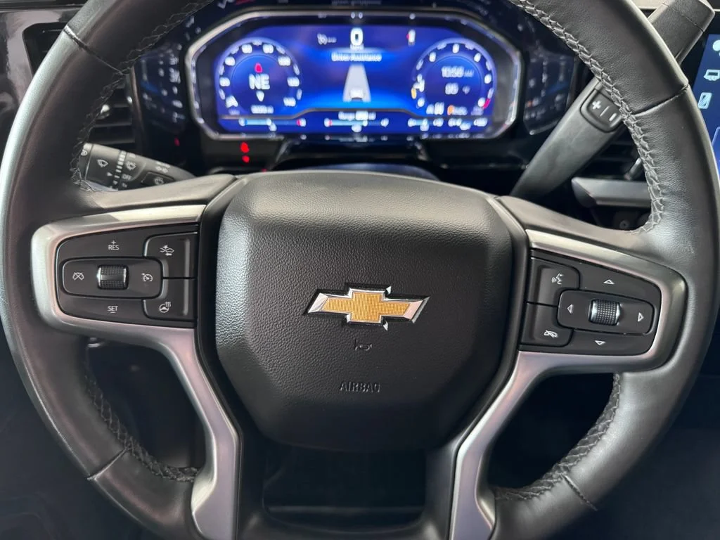 2023 Chevrolet Silverado 1500 LT - Photo 15