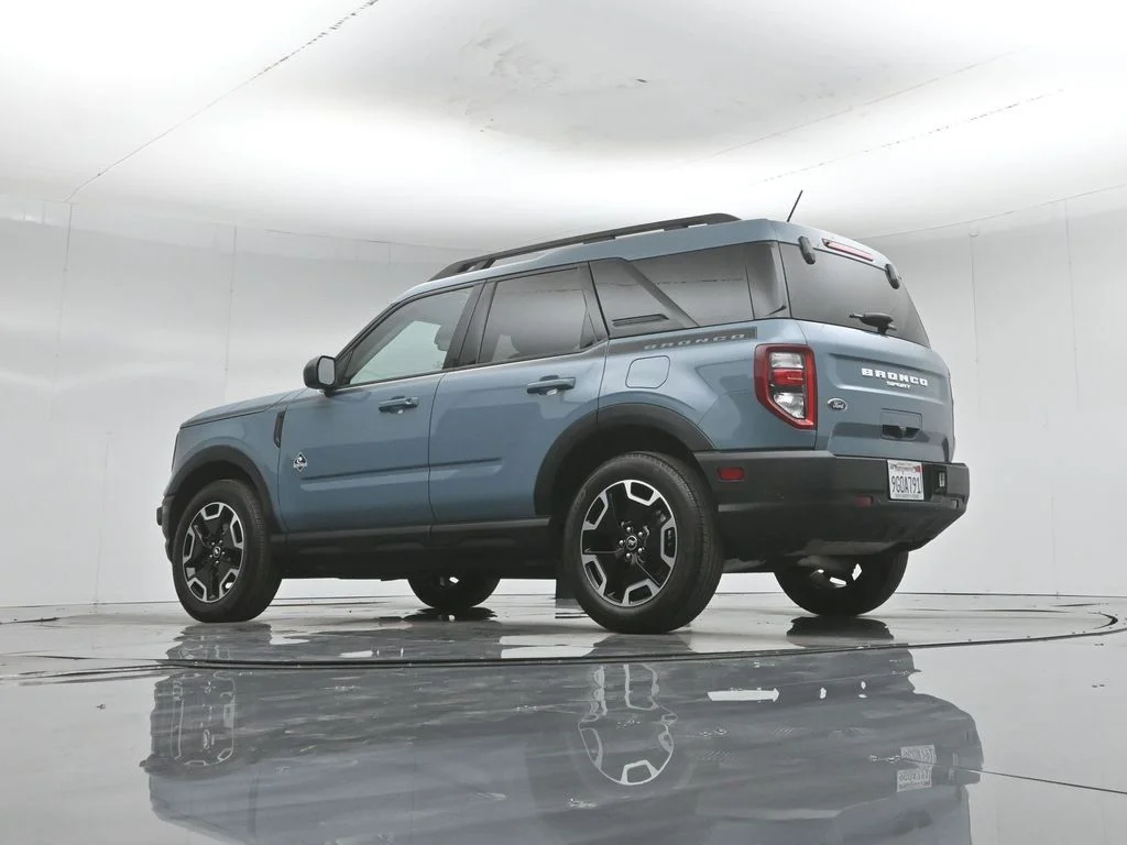 Used 2023  Ford Outer Banks image 47