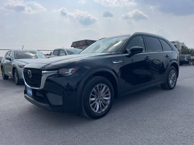 Used 2025 Black Mazda 3.3 Turbo Preferred image 3