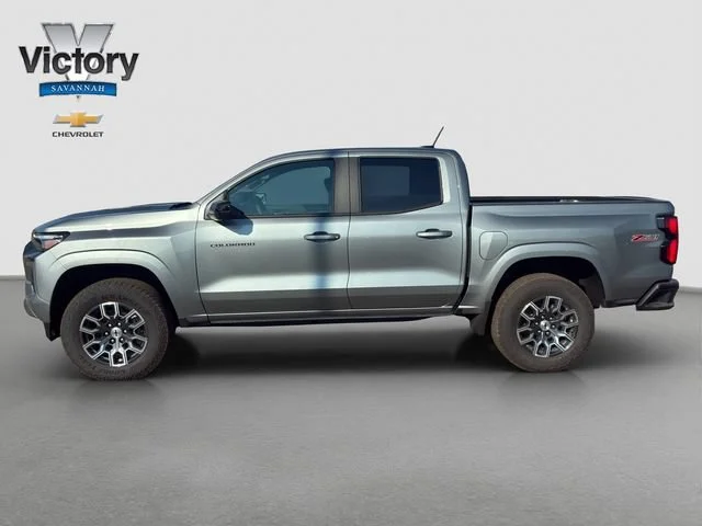 New 2026 Sterling Gray Metallic Chevrolet Z71 image 4