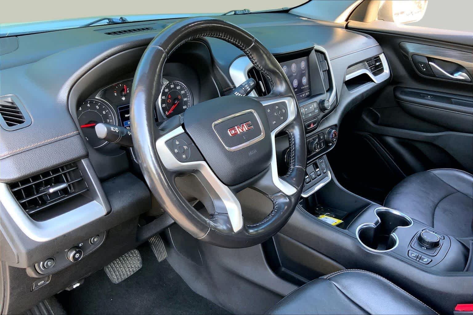 Used 2018 Quicksilver Metallic GMC SLT image 17